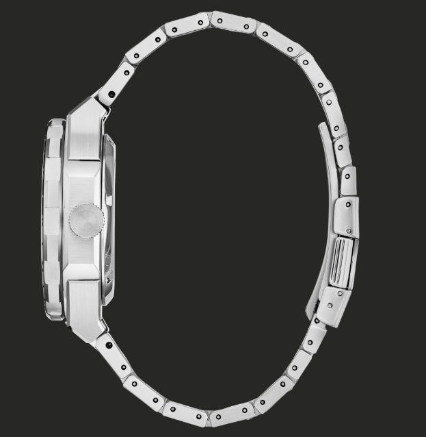Series8 880 GMT