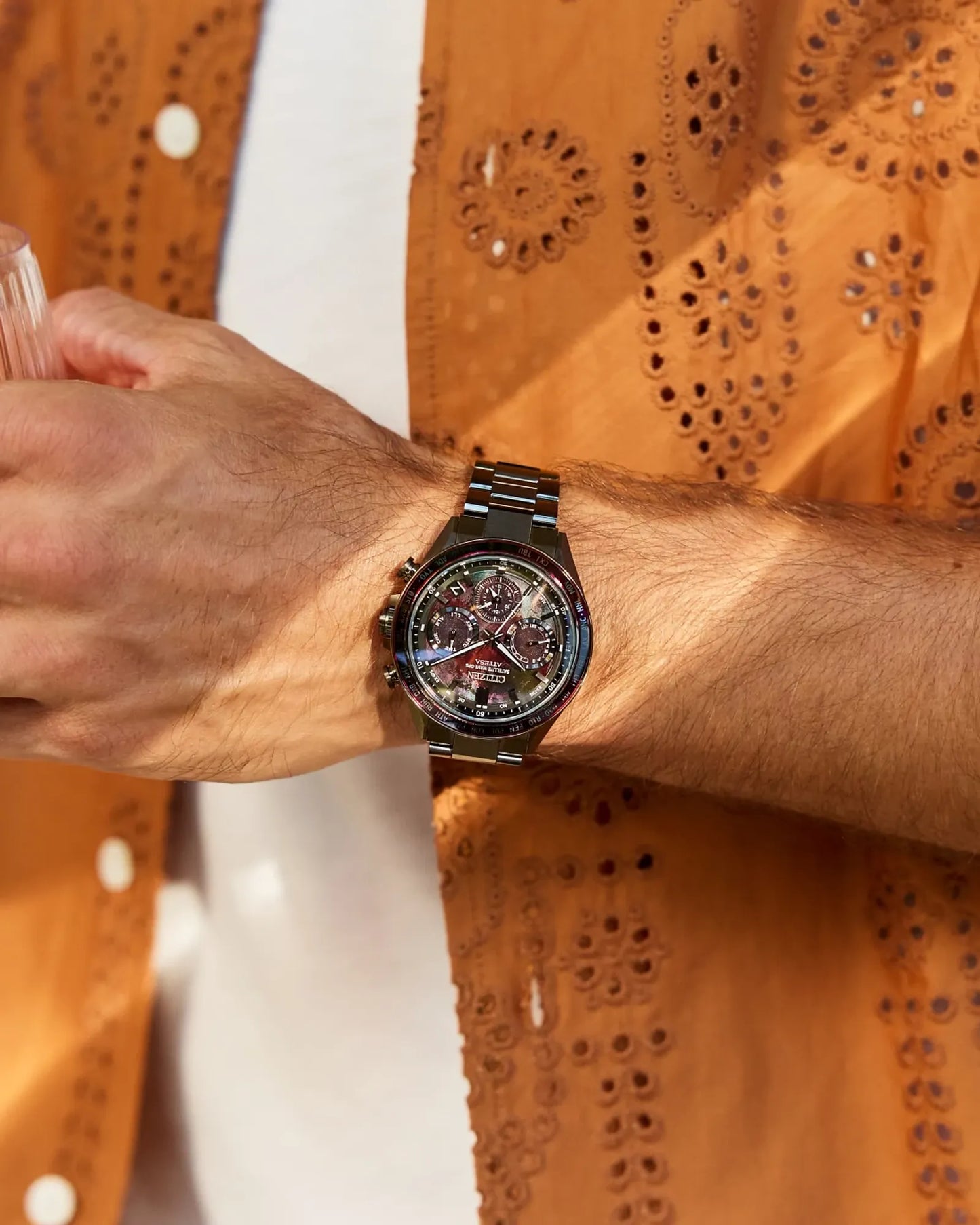 attesa red dial super titanuim limted edttion