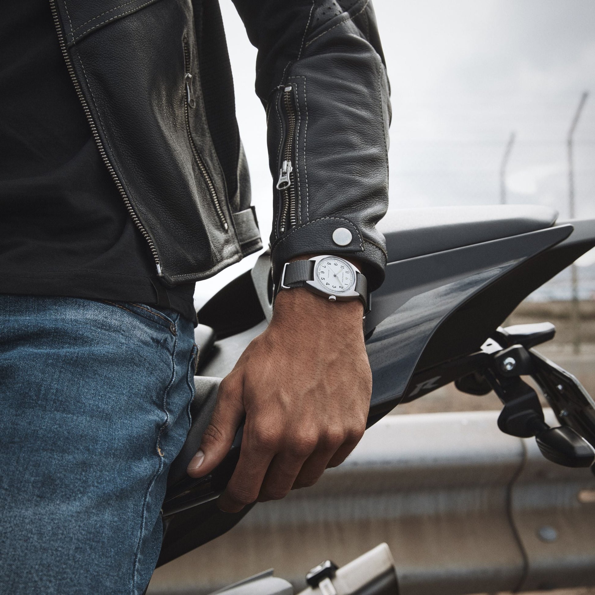 Hamilton Khaki AviationPilot Pioneer Mechanical H76419951